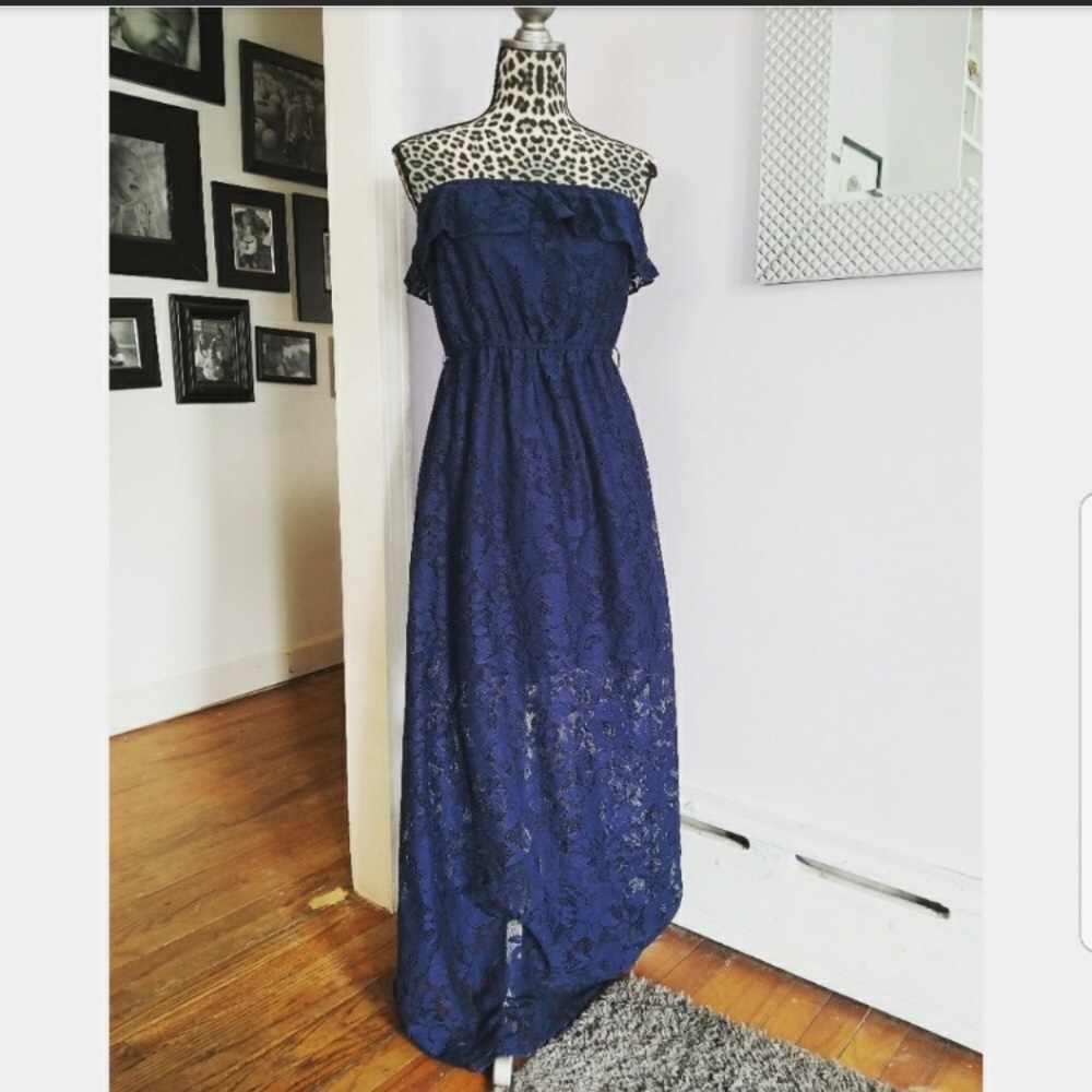 Navy Blue Lace Strapless Dress